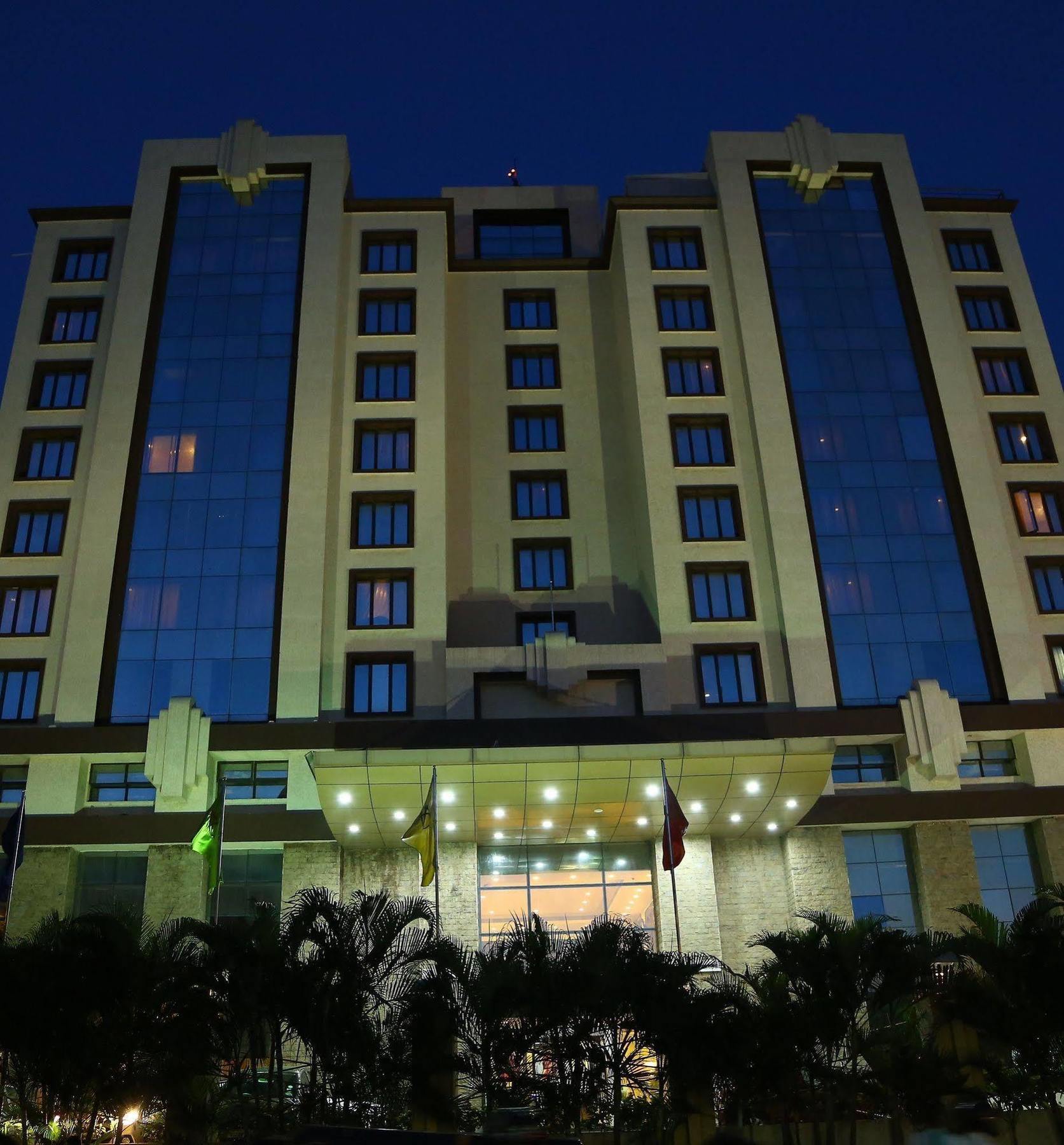 Regenta Central Deccan Chennai, Royapettah Exterior foto